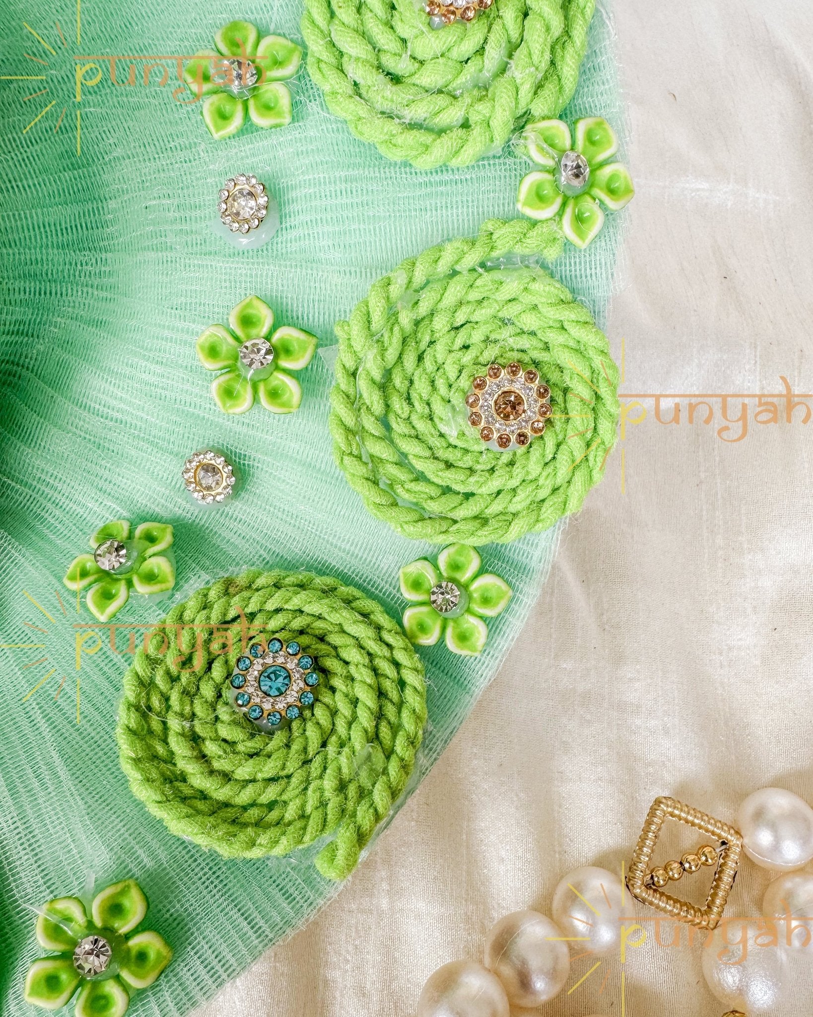 Elegant Net Poshak With Threadwork and Pagdi For Kanha Ji - Punyah