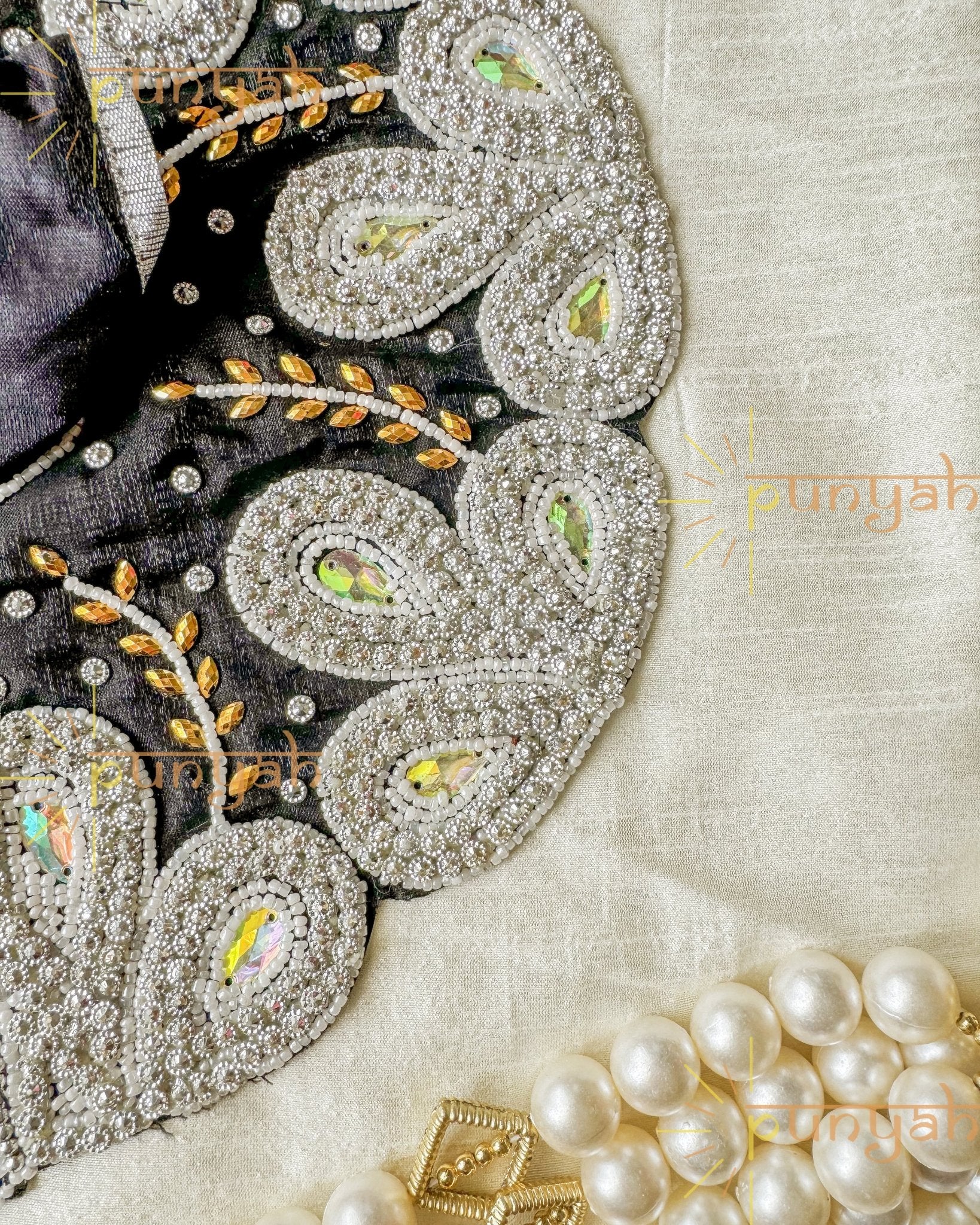 Kalratri Silver Embellishment Laddu Gopal Ji Poshak - Punyah